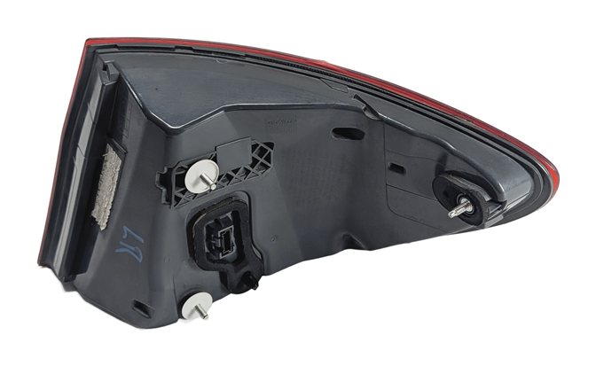 Thumbnail 6: 2014-2016 BMW 528i 535i 550i M5 (F10) LEFT DRIVER TAILLIGHT BRAKE LIGHT LAMP