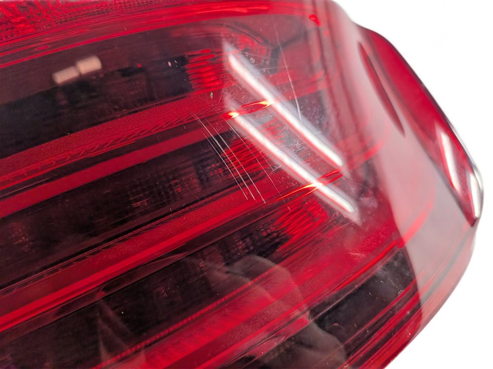 Thumbnail 8: 2014-2016 BMW 528i 535i 550i M5 (F10) RIGHT PASSENGER TAILLIGHT BRAKE LIGHT LAMP