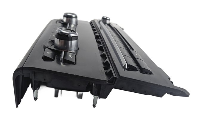 Thumbnail 4: 11-16 BMW 5 M5 SERIES (F10) HEATER A/C TEMPERATURE & RADIO CONTROL PANEL (BLACK)