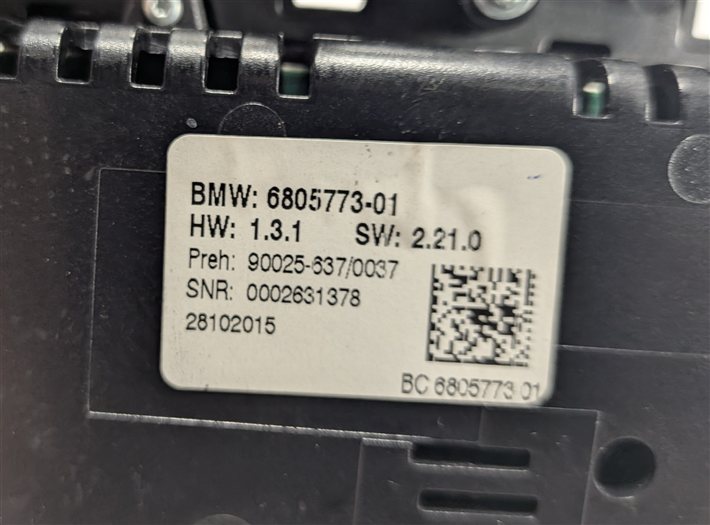 Thumbnail 9: 11-16 BMW 5 M5 SERIES (F10) HEATER A/C TEMPERATURE & RADIO CONTROL PANEL (BLACK)