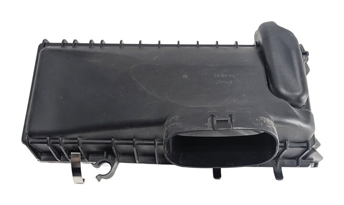 Thumbnail 3: 2014-2018 BMW 535i 740i X5 (F01 F10 F15) 3.0L DIESEL AIR FILTER BOX TOP LID