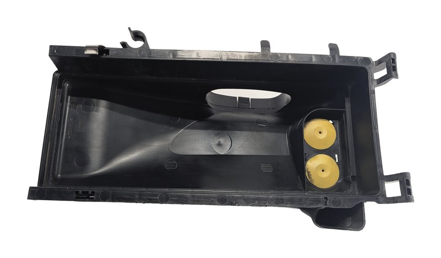Thumbnail 7: 2014-2018 BMW 535i 740i X5 (F01 F10 F15) 3.0L DIESEL AIR FILTER BOX TOP LID