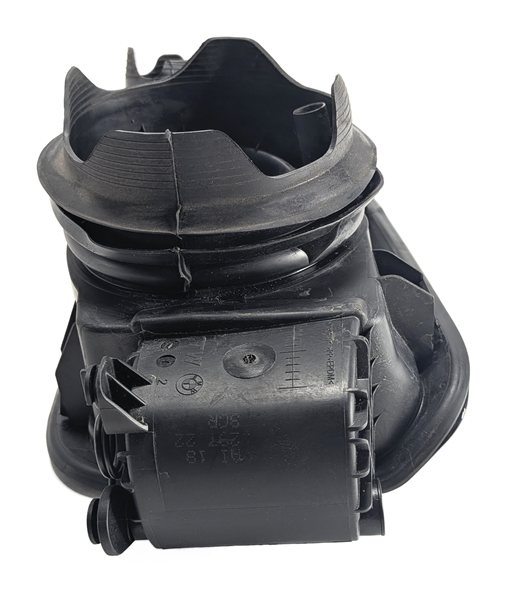 Thumbnail 5: 11-16 BMW 528i 535i 550i M5 (F10) GAS FILLER FUEL TANK DOOR w/HOUSING (Black)
