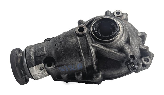 Thumbnail 2: 2014-2016 BMW 535D F10 XDRIVE FRONT DIFFERENTIAL CARRIER ASSEMBLY