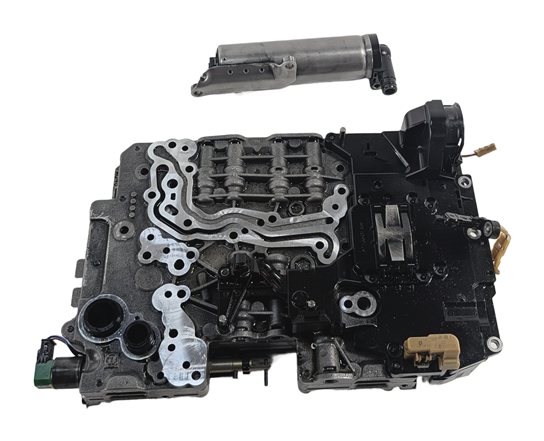 Thumbnail 3: 2014-2016 BMW 535D F10 AUTOMATIC TRANSMISSION VALVE BODY CONTROL MODULE