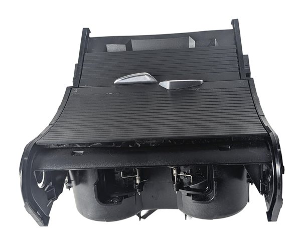 2016 BMW X1 (F48) FRONT CENTER CONSOLE CUP DRINK BEVERAGE HOLDER