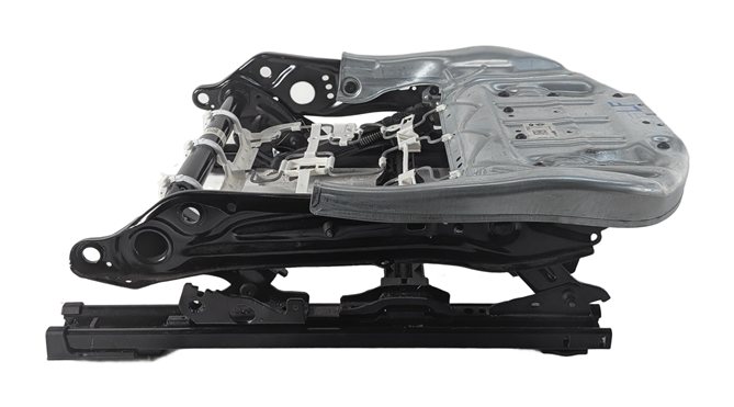 Thumbnail 5: 16-19 BMW X1 (F48) FRONT RIGHT STANDARD PASSENGER SEAT TRACK w/ ADJUST MOTORS