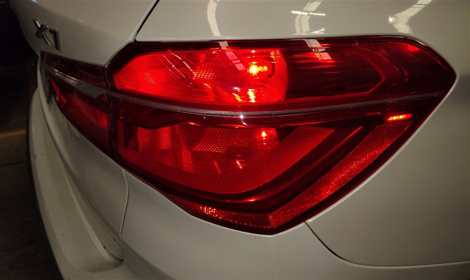 Thumbnail 2: 2016-2021 BMW X1 (F48) REAR RIGHT PASSENGER INNER TRUNK TAILLIGHT LIGHT LAMP