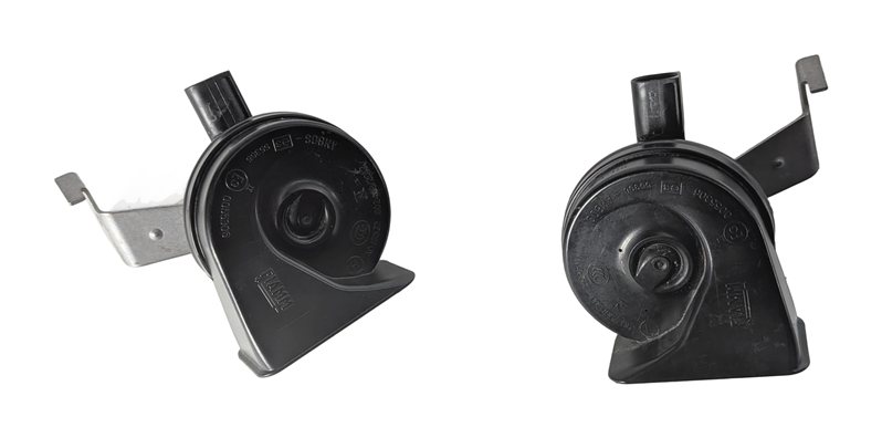 Thumbnail 2: 16-22 BMW X1 F48 FRONT HIGH LOW TONE NOTE HORN SET/2