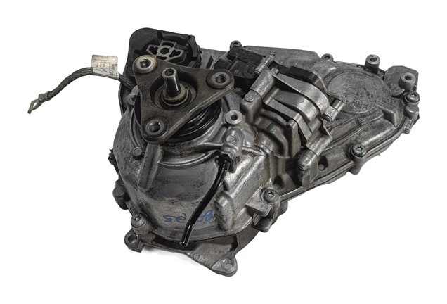 Thumbnail 3: 2012-2018 BMW X3 X4 X5 X6 (F15 F16 F25 F26) AWD Xi FRONT TRANSFER CASE w/ MOTOR
