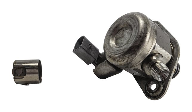 Thumbnail 2: 12-15 BMW 135i 335i 535i 740i X1 X3 X5 X6 3.0L N55 TURBO MECHANICAL FUEL PUMP
