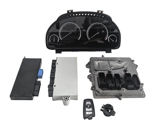 Thumbnail 4: 12-15 BMW 3 5 6 7 X3 F01 F06 F10 F30 MEVD1726 ENGINE CONTROL MODULE COMPUTER ECM