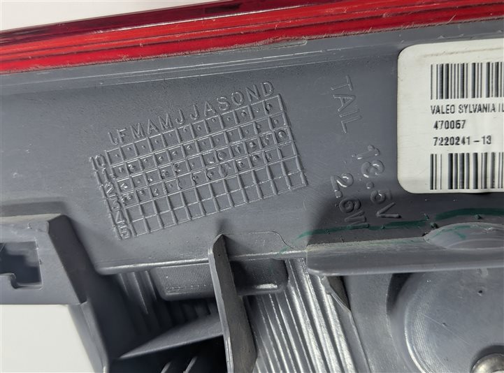 Thumbnail 10: 11-17 BMW X3 (F25) LEFT DRIVER REAR OUTER INCANDESCENT TAILLIGHT LAMP (OPT. 522)