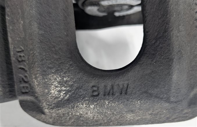Thumbnail 7: 11-18 BMW X3 X4 (F25 F26) REAR RIGHT PASSENGER DISC BRAKE CALIPER w/ ACTUATOR