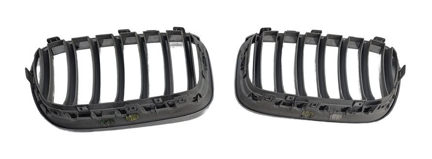 Thumbnail 4: 2013-2017 BMW X3 (F25) FRONT LEFT & RIGHT HOOD VENT TRIM GRILLE SET/2