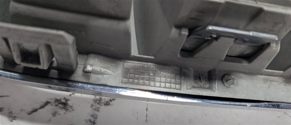 Thumbnail 7: 2013-2017 BMW X3 (F25) FRONT LEFT & RIGHT HOOD VENT TRIM GRILLE SET/2