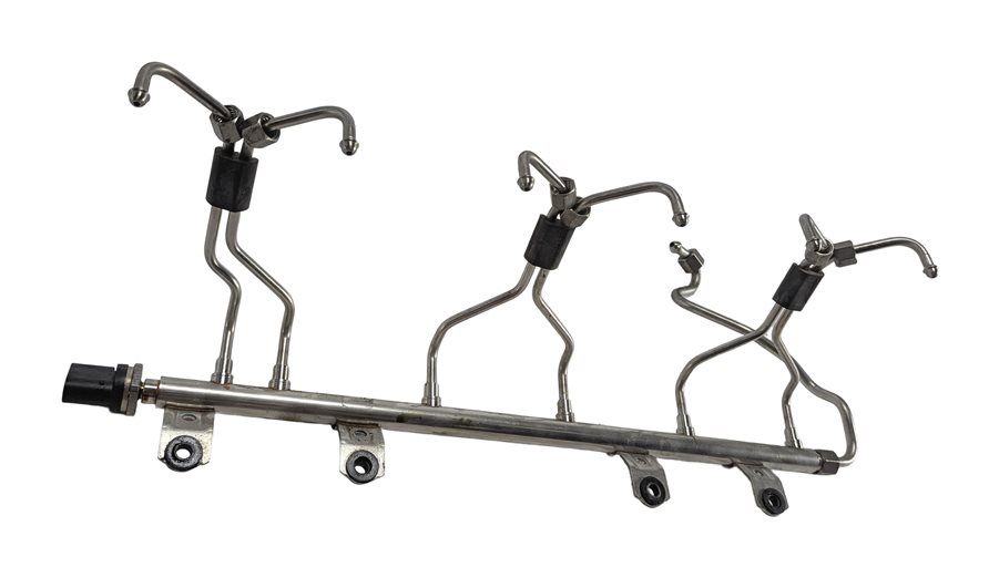 2014 BMW X3 F25 3.0L N55 ENGINE HIGH PRESSURE FUEL RAIL w/LINES PRESSURE SENSOR