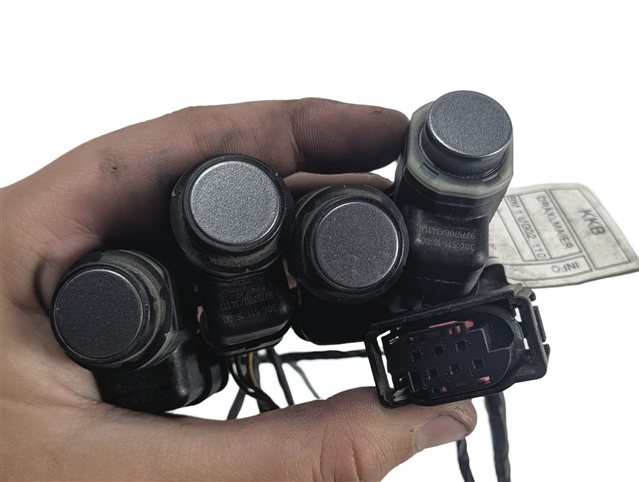 Thumbnail 4: 2014 BMW X3 (F25) REAR PARK ASSIST PDC DISTANCE SENSOR SET/4 w/HARNESS (Grey)