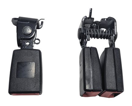 Thumbnail 4: 2014 BMW X3 (F25) REAR LEFT CENTER RIGHT SEAT SEATBELT BUCKLE SET/2 (Black)