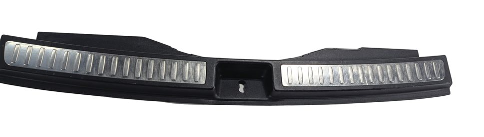 Thumbnail 3: 2013 MERCEDES GL450 (X166) REAR TRUNK CARGO LOADING SILL SCUFF PLATE COVER