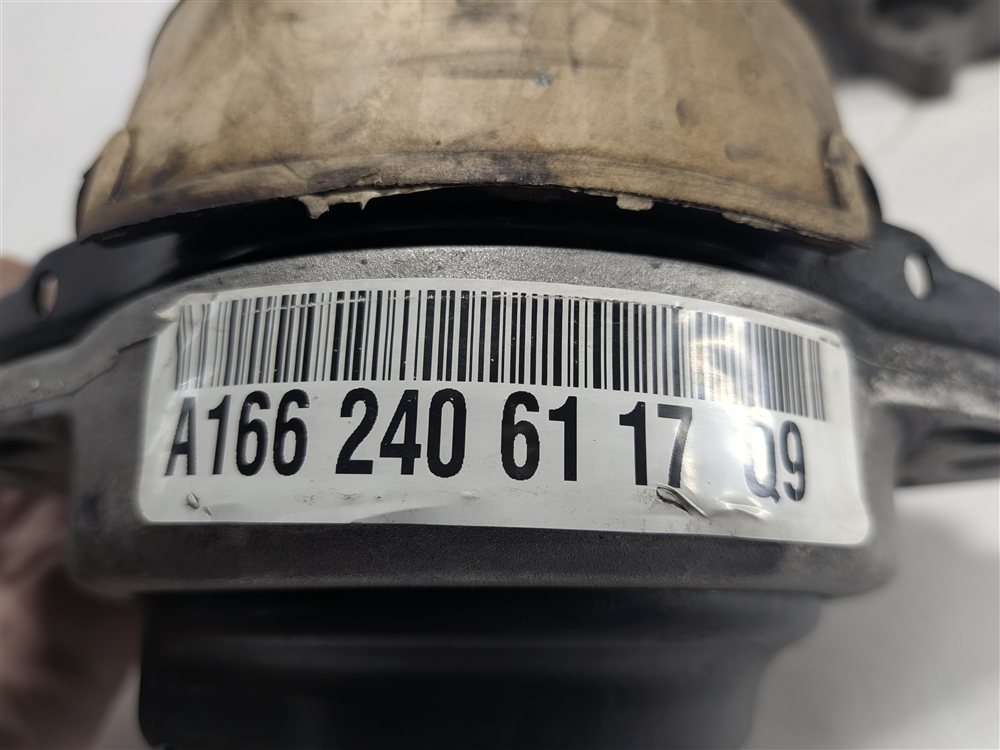 Thumbnail 8: 2013 MERCEDES GL450 (X166) 4.6L (278.928) ENGINE RIGHT MOTOR MOUNT w/BRACKET