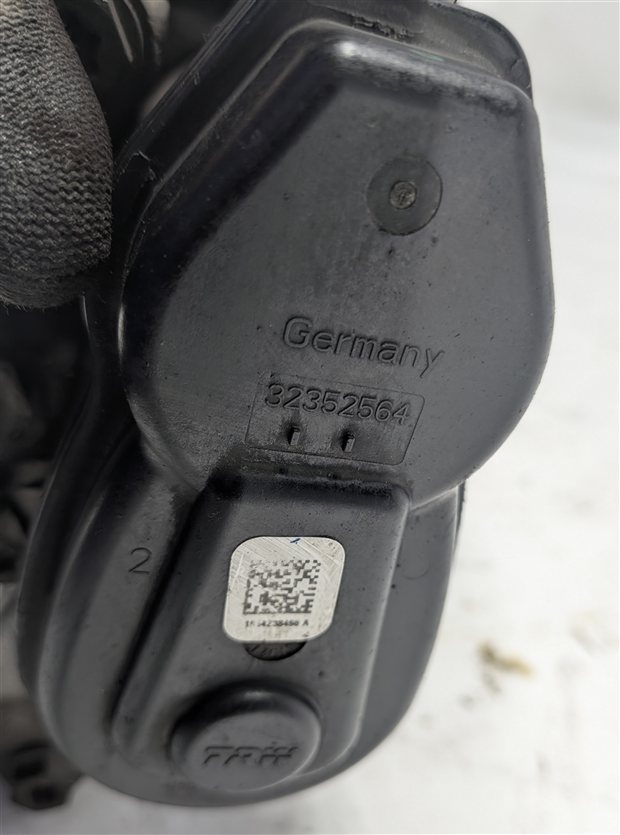 Thumbnail 5: 13-19 MERCEDES GL GLE GLS ML (W166 X166) RIGHT REAR BRAKE CALIPER w/ ACTUATOR