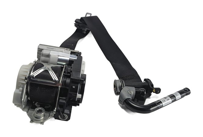 Thumbnail 4: 12-16 MERCEDES GL CLASS (X166) FRONT RIGHT PASSENGER SEATBELT RETRACTOR (Black)