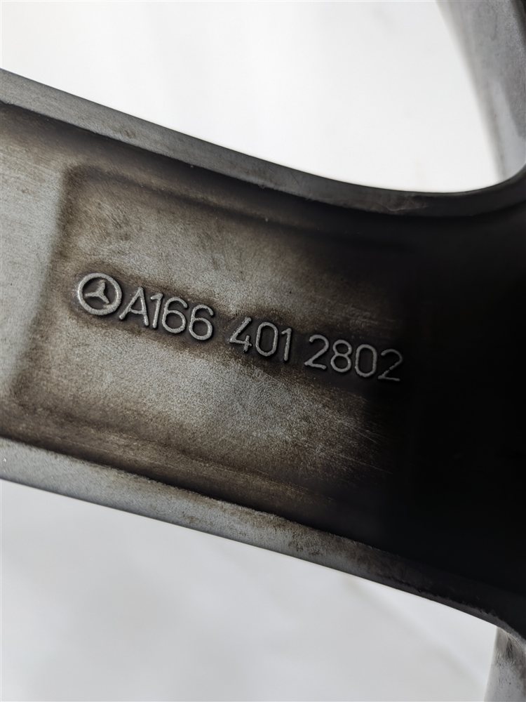 Thumbnail 4: 2013-2016 MERCEDES GL350 GL450 (X166) 20x8.5 ALUMINUM ALLOY 10-SPOKE WHEEL RIM