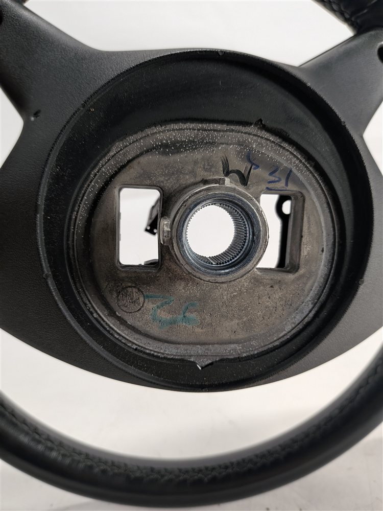 Thumbnail 4: 12-18 MERCEDES GL450 GL550 ML350 (X166 W166) LEATHER STEERING WHEEL (Black)