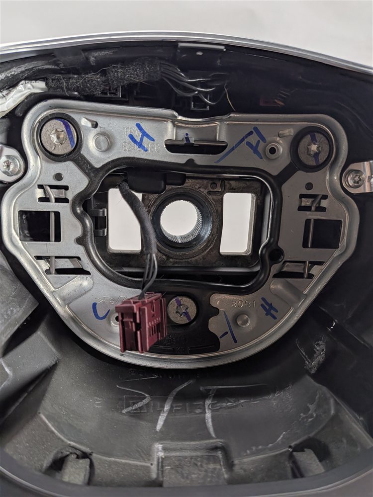 Thumbnail 5: 12-18 MERCEDES GL450 GL550 ML350 (X166 W166) LEATHER STEERING WHEEL (Black)