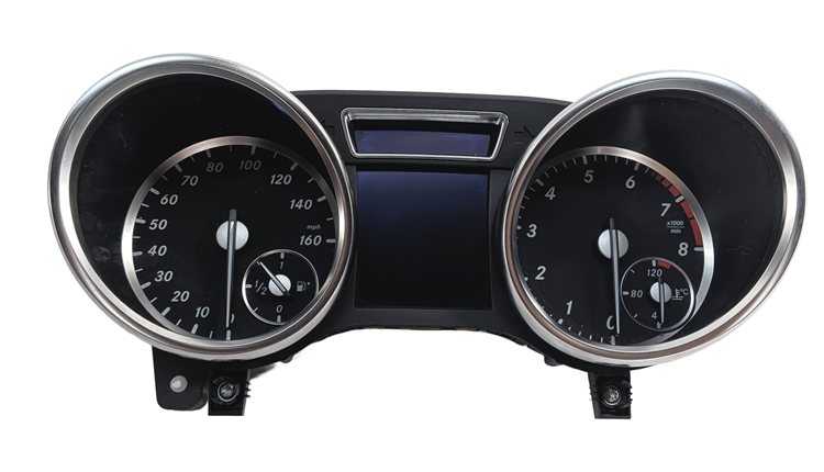 Thumbnail 4: 13 MERCEDES GL450 GL550 ML350 ML550 (W166 X166) SPEEDOMETER GAUGE CLUSTER (180k)