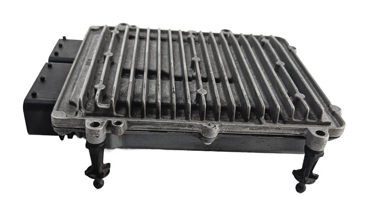 Thumbnail 4: 2013 MERCEDES GL450 GL550 GL63 ML550 ML63 (X166) 4.6L M278 ENGINE CONTROL MODULE