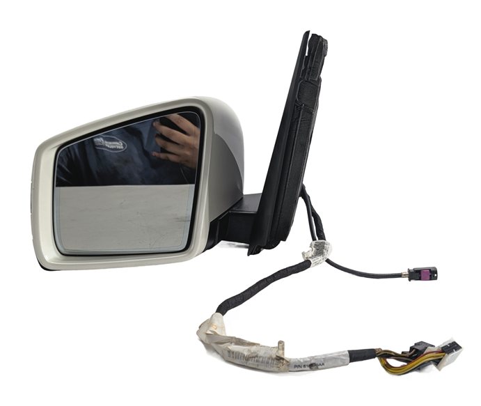 Thumbnail 4: 2013-2016 MERCEDES GL (X166) LEFT DRIVER DOOR MIRROR MEM AUTODIM CAMERA (White)