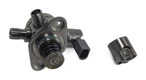 Thumbnail 3: 11-20 MERCEDES E S SL GL (W205 W166 W212 X166 X253) V8 LEFT MECHANICAL FUEL PUMP