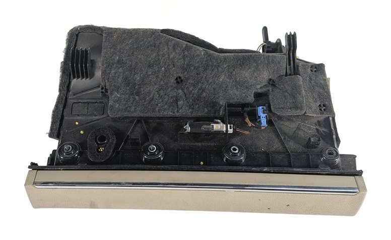 Thumbnail 6: 08-11 MERCEDES C230 C250 C300 C350 C63 W204 FRONT GLOVE BOX DOOR (Beige)
