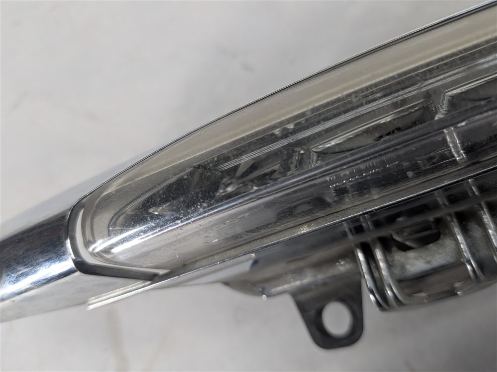 Thumbnail 10: 11-15 MERCEDES C CL GLK S CLS R (W204 W216 W218 W221 W251 X204) LEFT FOGLIGHT
