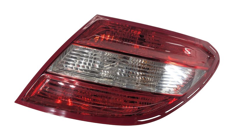 Thumbnail 3: 08-11 MERCEDES C250 C300 C350 (W204) RIGHT REAR TAILLIGHT BRAKE LIGHT LAMP
