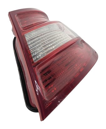 Thumbnail 4: 08-11 MERCEDES C250 C300 C350 (W204) RIGHT REAR TAILLIGHT BRAKE LIGHT LAMP