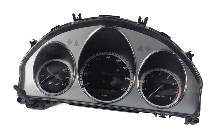 Thumbnail 3: 2011 MERCEDES BENZ C300 C350 GLK350 (W204 X204) SPEEDOMETER GAUGE CLUSTER (161k)