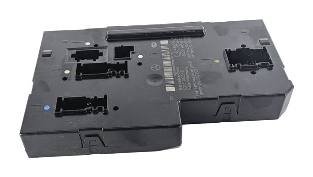 Thumbnail 4: 11-15 MERCEDES C250 C300 C350 (W204) REAR SIGNAL ACQUISITION CONTROL MODULE SAM