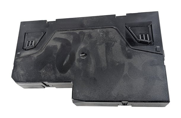 Thumbnail 6: 11-15 MERCEDES C250 C300 C350 (W204) REAR SIGNAL ACQUISITION CONTROL MODULE SAM