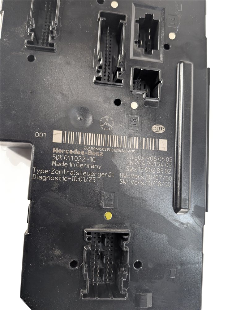 Thumbnail 7: 11-15 MERCEDES C250 C300 C350 (W204) REAR SIGNAL ACQUISITION CONTROL MODULE SAM