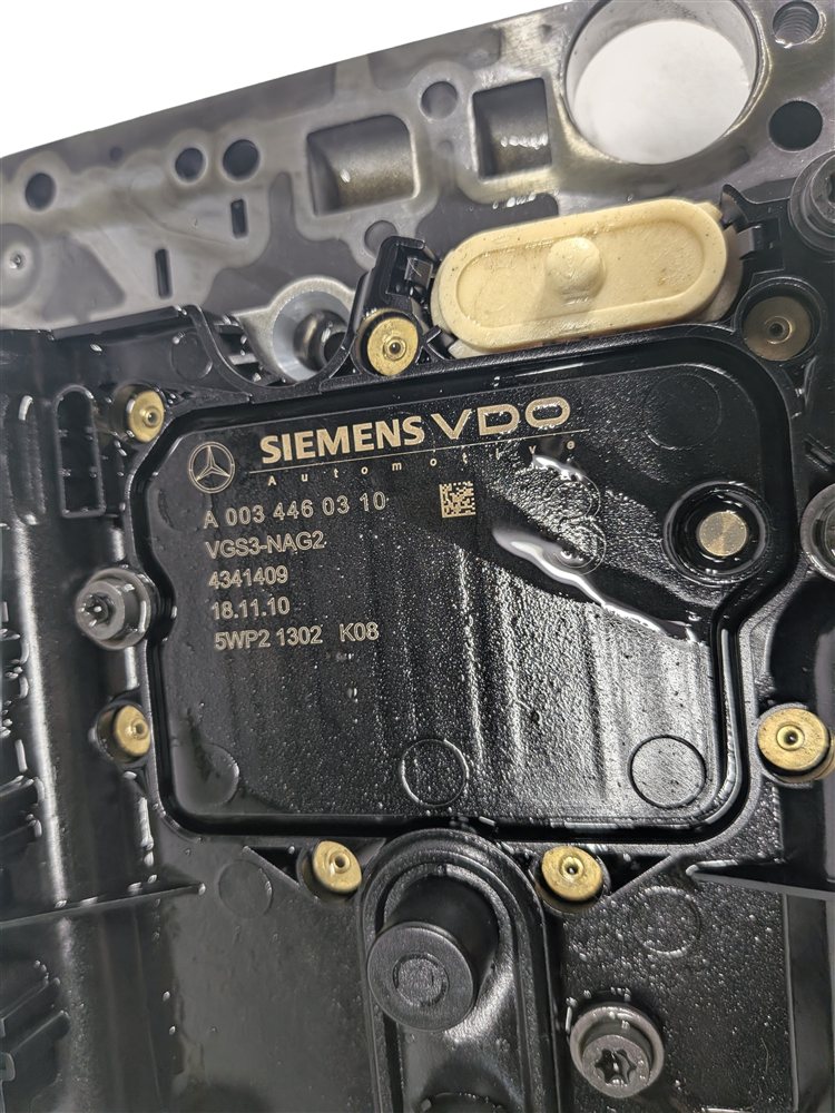 Thumbnail 7: 09-11 MERCEDES C300 (W204) RWD 722.9 A/T TRANSMISSION VALVE BODY CONDUCTOR PLATE