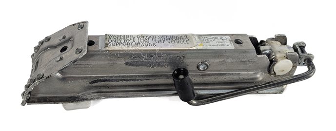 Thumbnail 3: 2011 MERCEDES C300 (W204) EMERGENCY SPARE TIRE LIFT SCISSOR JACK w/ TOOL KIT
