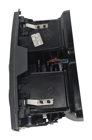 Thumbnail 6: 2011 MERCEDES C300 (W204) FRONT CENTER DASH AIR AC VENT w/HAZARD SWITCH (Black)