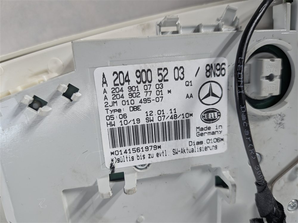 Thumbnail 5: 2011 MERCEDES C300 (W204) OVERHEAD DOME MAP LIGHT SUNROOF SWITCH CONSOLE (Beige)