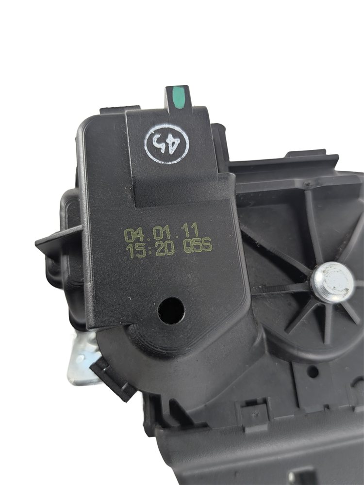 Thumbnail 8: 2011 MERCEDES C300 (W204) TRUNK DECK LID LOCK LATCH ACTUATOR w/RELEASE CABLE