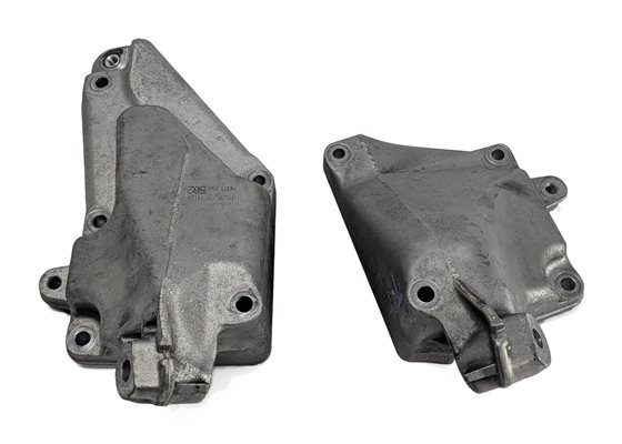 Thumbnail 2: 2010 MERCEDES GL450 (X164) 4.6L LEFT & RIGHT ENGINE MOTOR MOUNT BRACKET SET/2