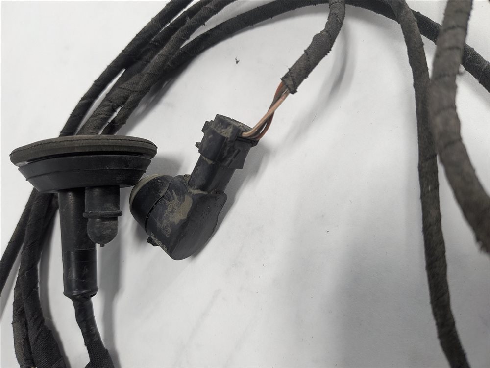 Thumbnail 7: 2010 MERCEDES GL450 (X164) REAR PARK ASSIST PDC SENSOR SET/4 w/HARNESS (White)