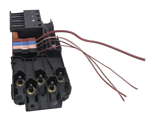 Thumbnail 2: 2010 MERCEDES GL450 (X164) 4.6L BATTERY PRE FUSE POWER DISTRIBUTION JUNCTION BOX